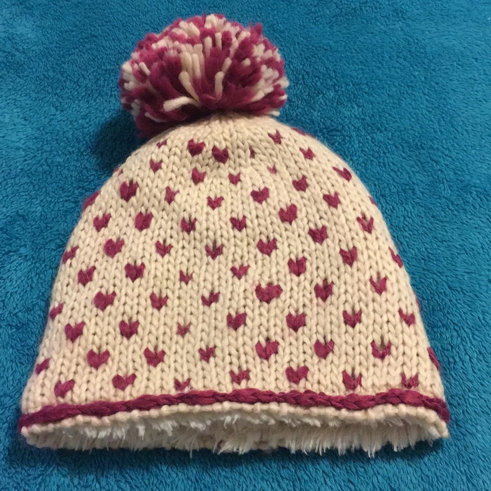 FUZZY PINK BEANIE